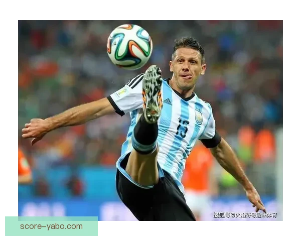 穆里奇关键时刻挺身而出成功拯救德米凯利斯全程回顾